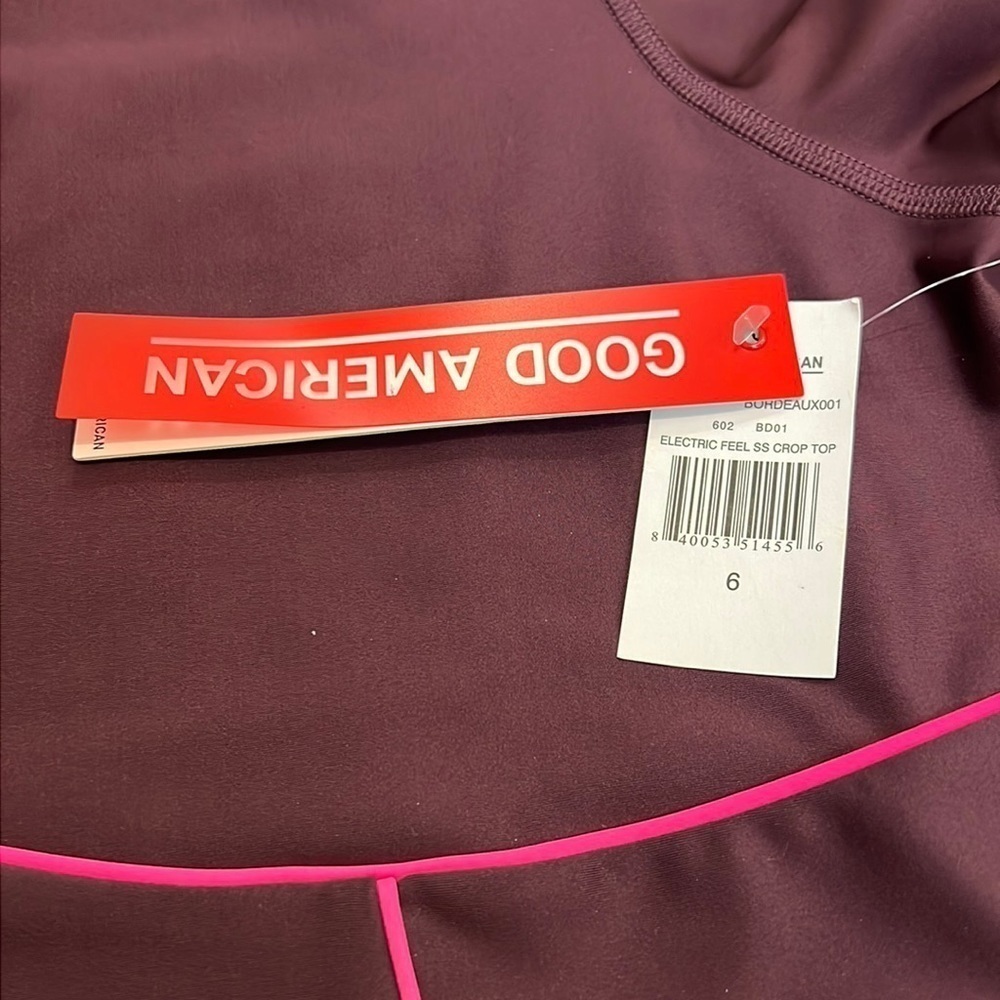 Good American Crop top “electric feel SS crop top” Bordeaux size “6” (=22/24) - Picture 5 of 11